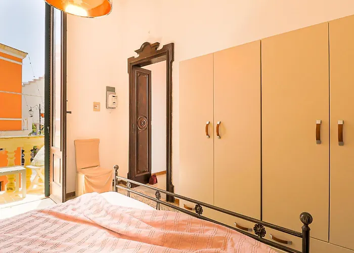 Apartment Palazzo Migliaccio By Casa Di Marco